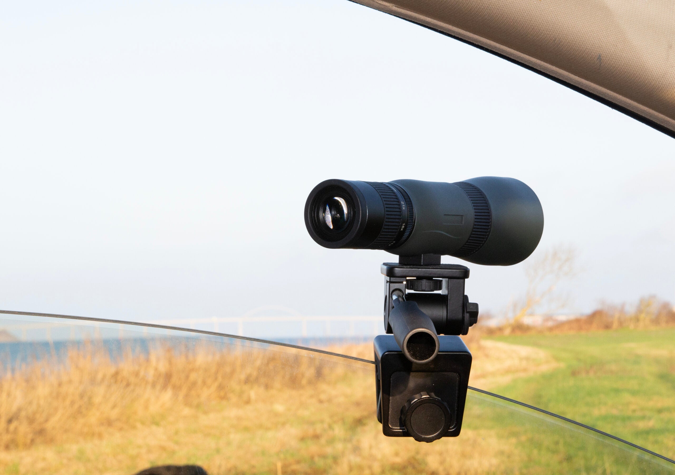 Window Mount DC1
